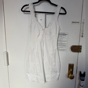 White Sleeveless Dress